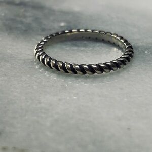 Retired James Avery Twisted wire Sterling Silver Ring